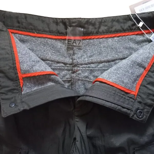 Pantalón impermeable hombre talla L Emporio Armani 7 - Imagen 3