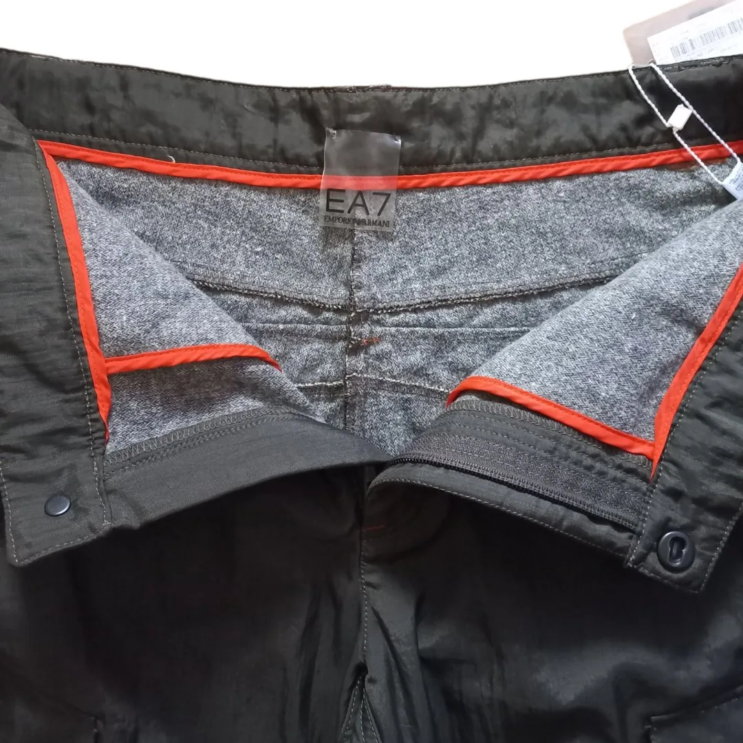 Pantalón impermeable hombre talla L Emporio Armani 7 - Imagen 3