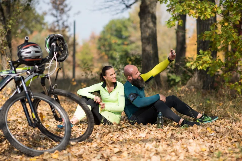 Qué ropa usar en otoño para ciclismo