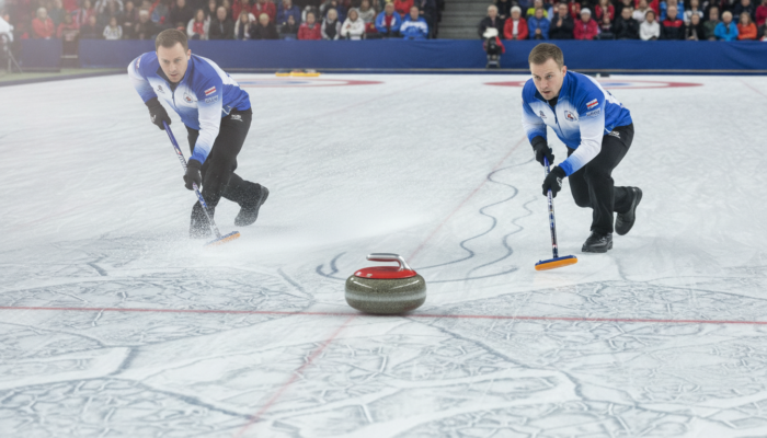 Curling escobas ciencia fricción